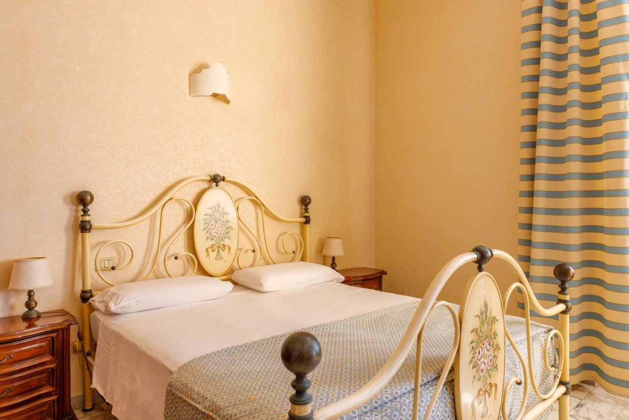Carpenti Hotel 3*